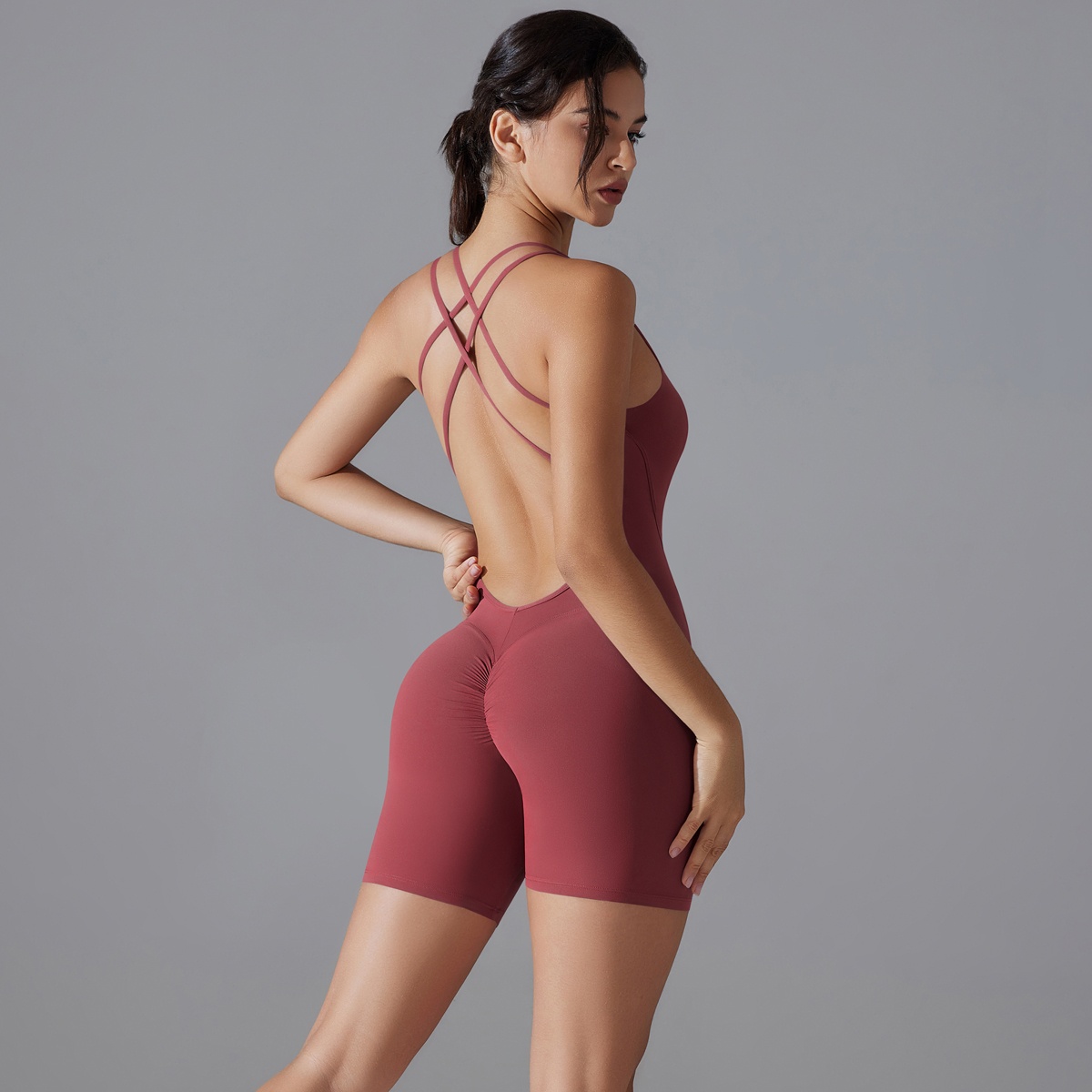 ヨガセットセクシーな背中の開いたスポーティなタイトなジャンプ - Pilates Yoga Gear のレビューと価格